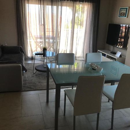 Apartments Maslina Primosten Exterior photo