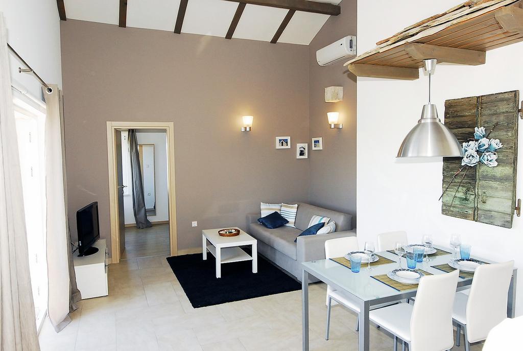 Apartments Maslina Primosten Exterior photo
