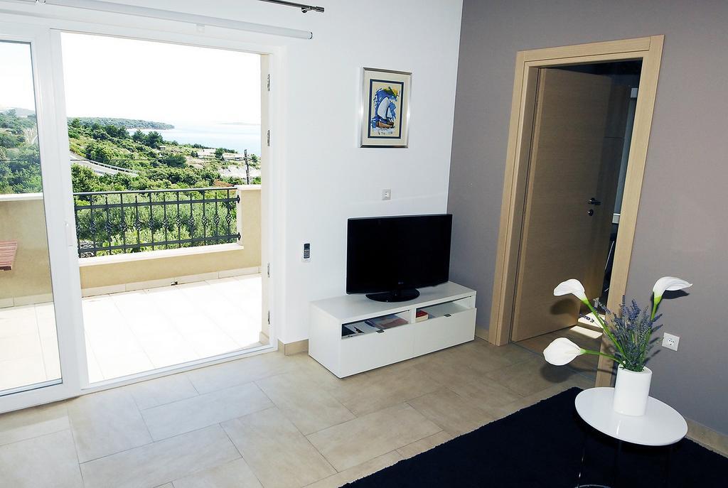 Apartments Maslina Primosten Exterior photo